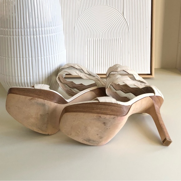 Via SPIGA creamy white leather heel with fine detail size 7 - Picture 16 of 17